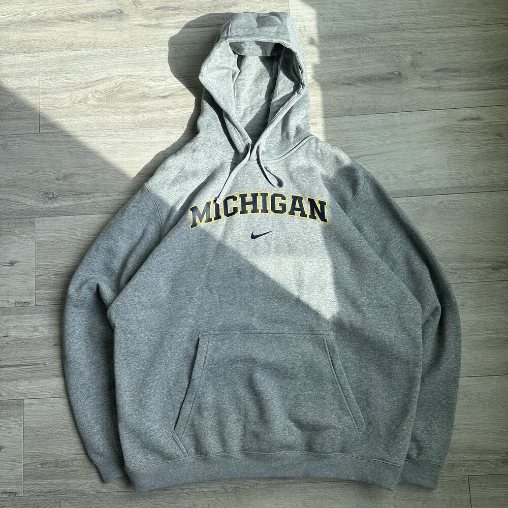 Nike Michigan Center Swoosh Y2K Style Grey Hoodie XL Mens Lined